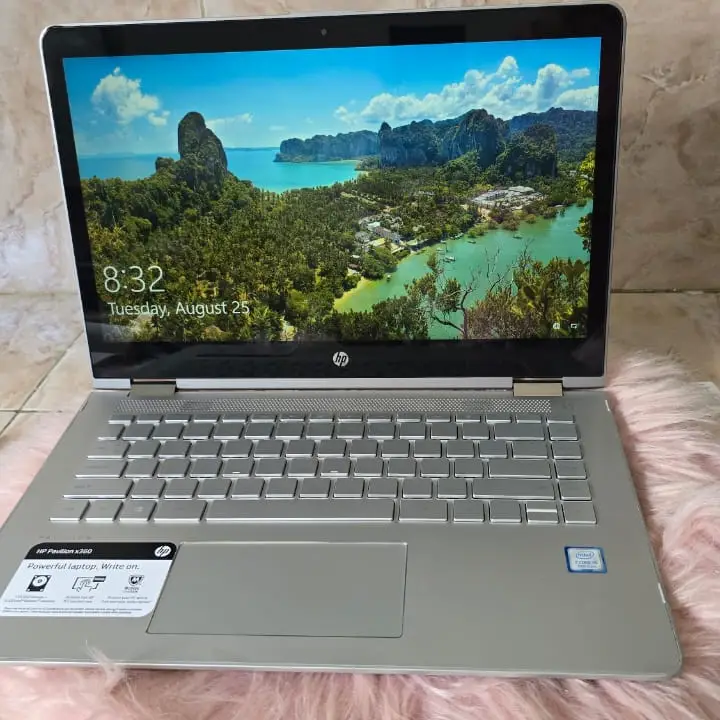 HP 14-ba253cl's photo #1