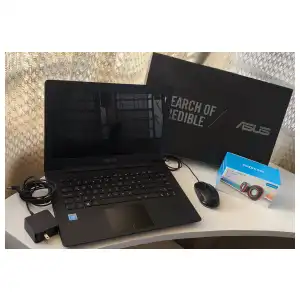 Asus 2015 miniatura 1